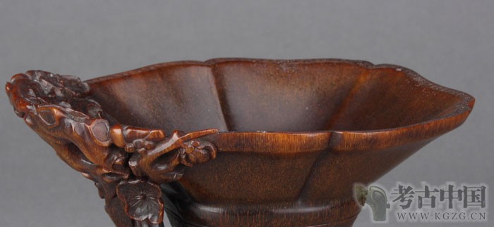 明代 · 夔龙纹犀角杯（河北博物院）